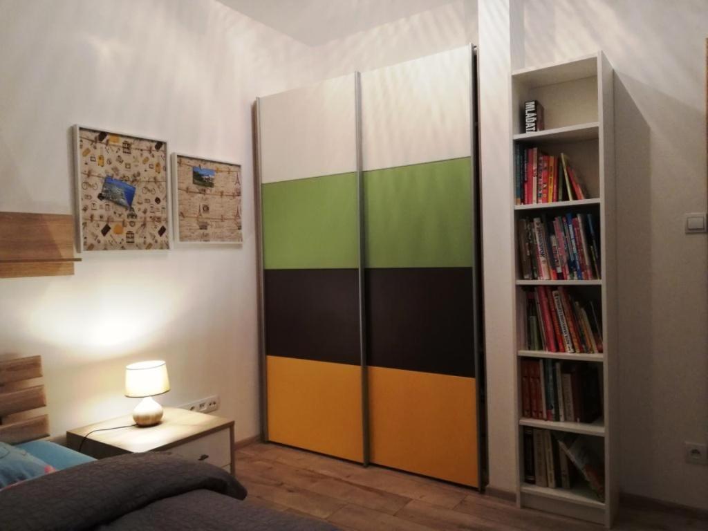 Galeria Stastie Apartment Сенец Екстериор снимка